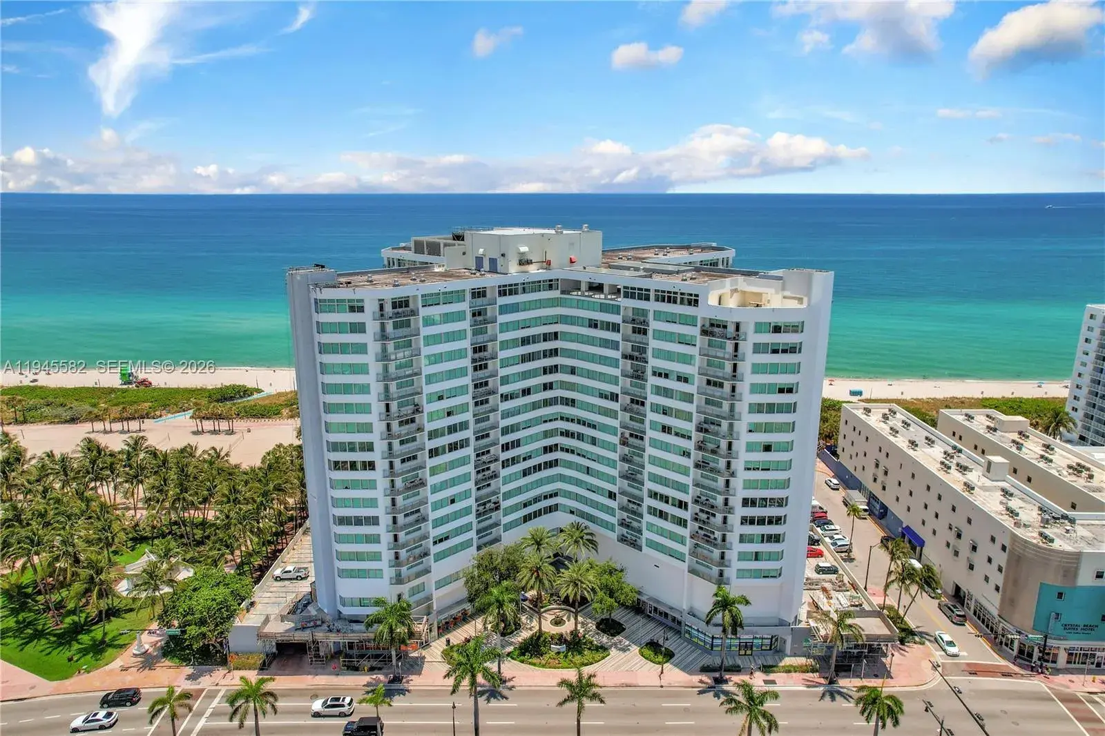 7135 Collins Ave, Miami Beach FL 33141