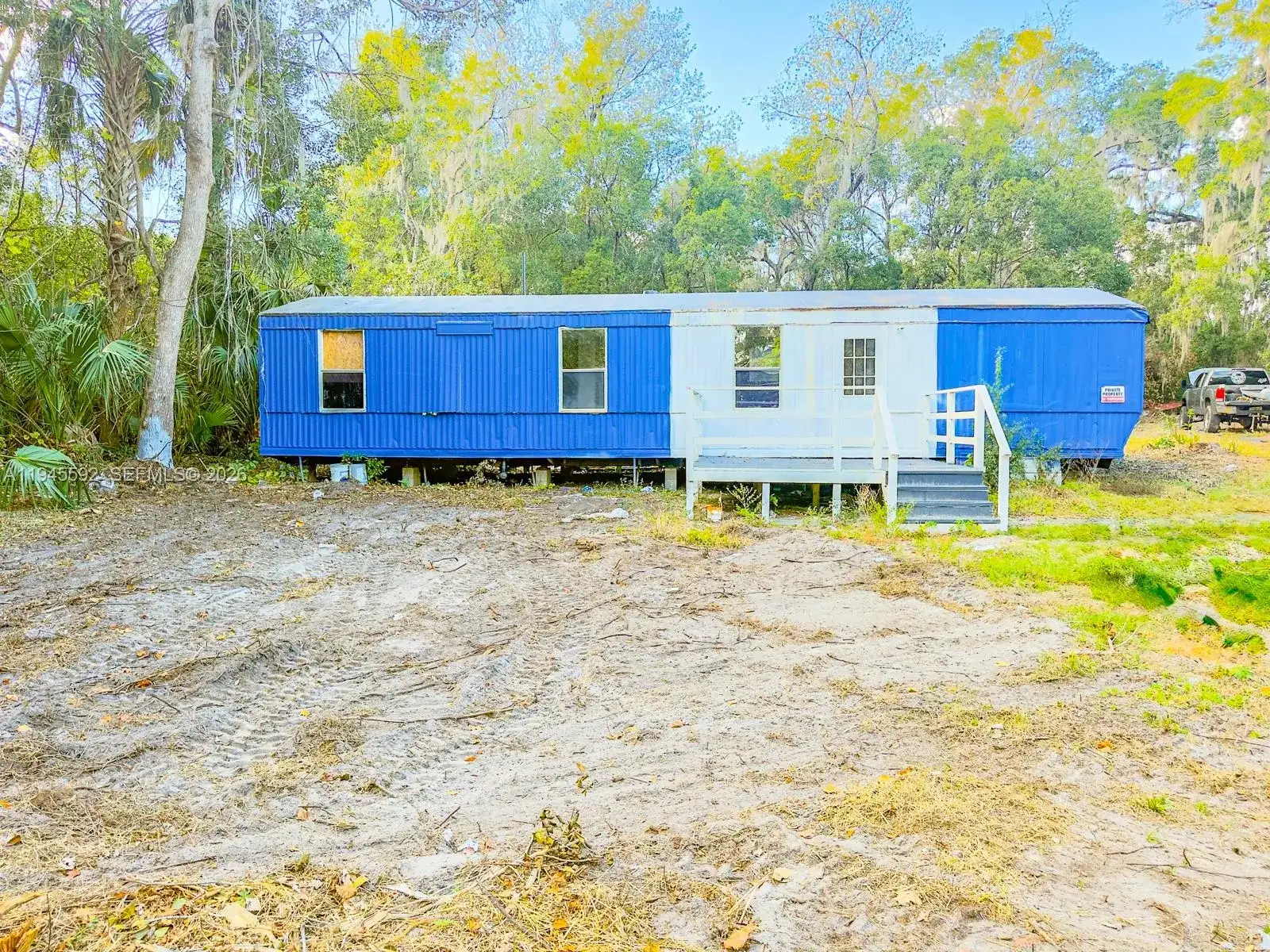 309 Holly Ave, Other City - In The State Of Florida FL 32181 photo 3