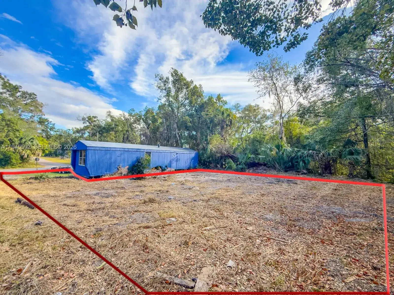 309 Holly Ave, Other City - In The State Of Florida FL 32181 photo 5