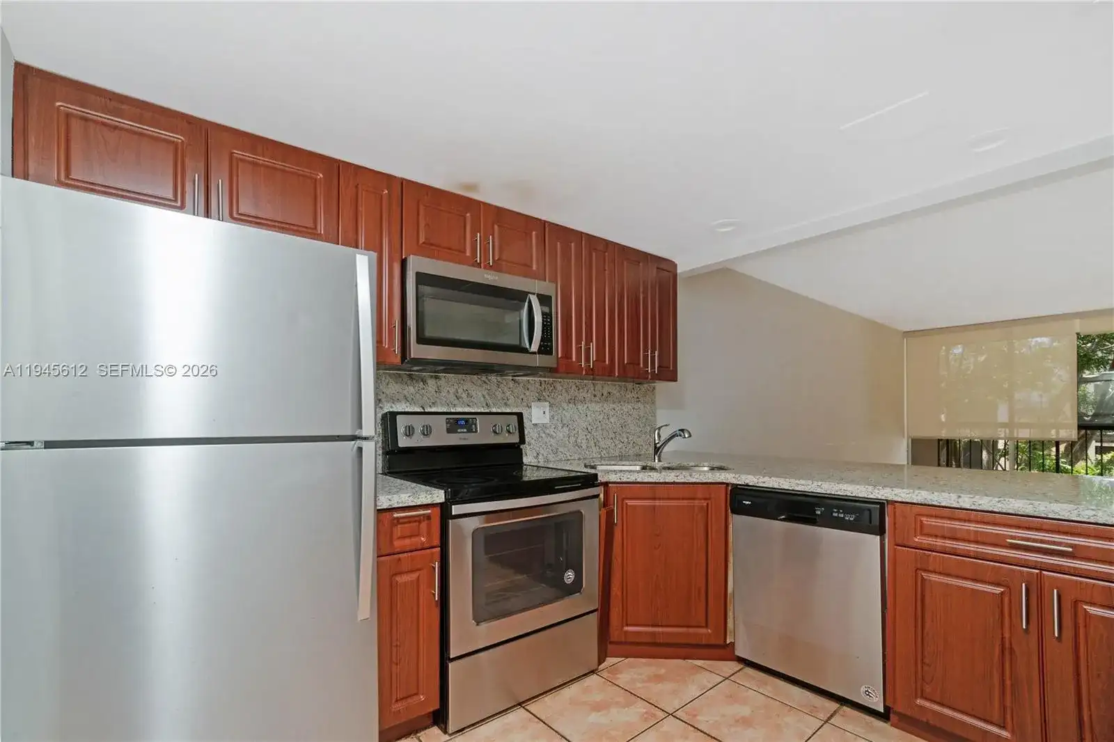 10525 SW 112th Ave # 309, Miami FL 33176 photo 4