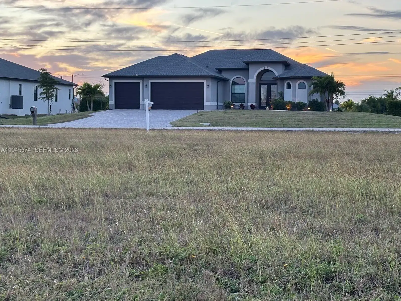 1213 NW 39th Ave, Cape Coral FL 33993 photo 3