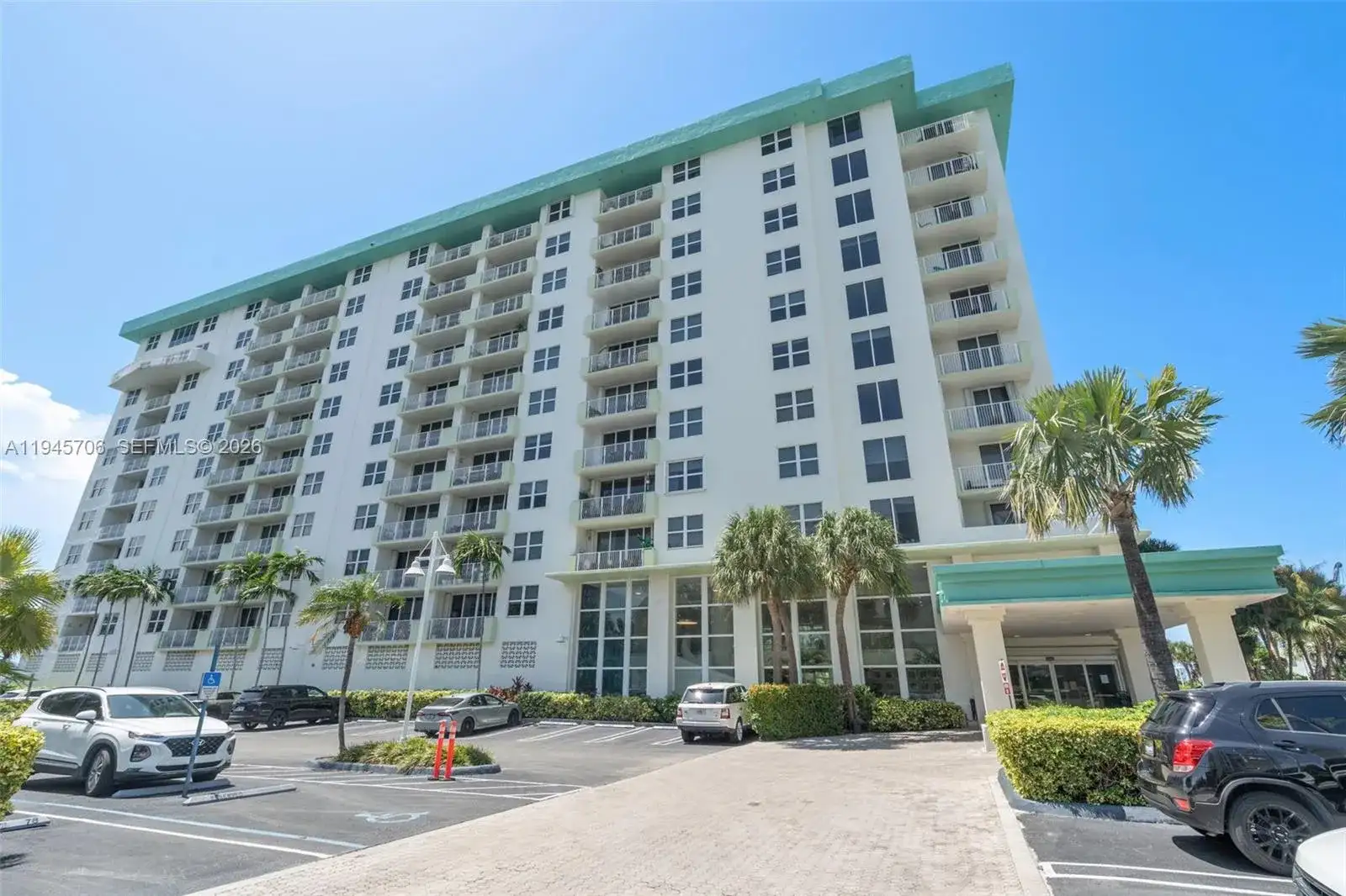 10350 W Bay Harbor Dr, Bay Harbor Islands FL 33154 photo 3
