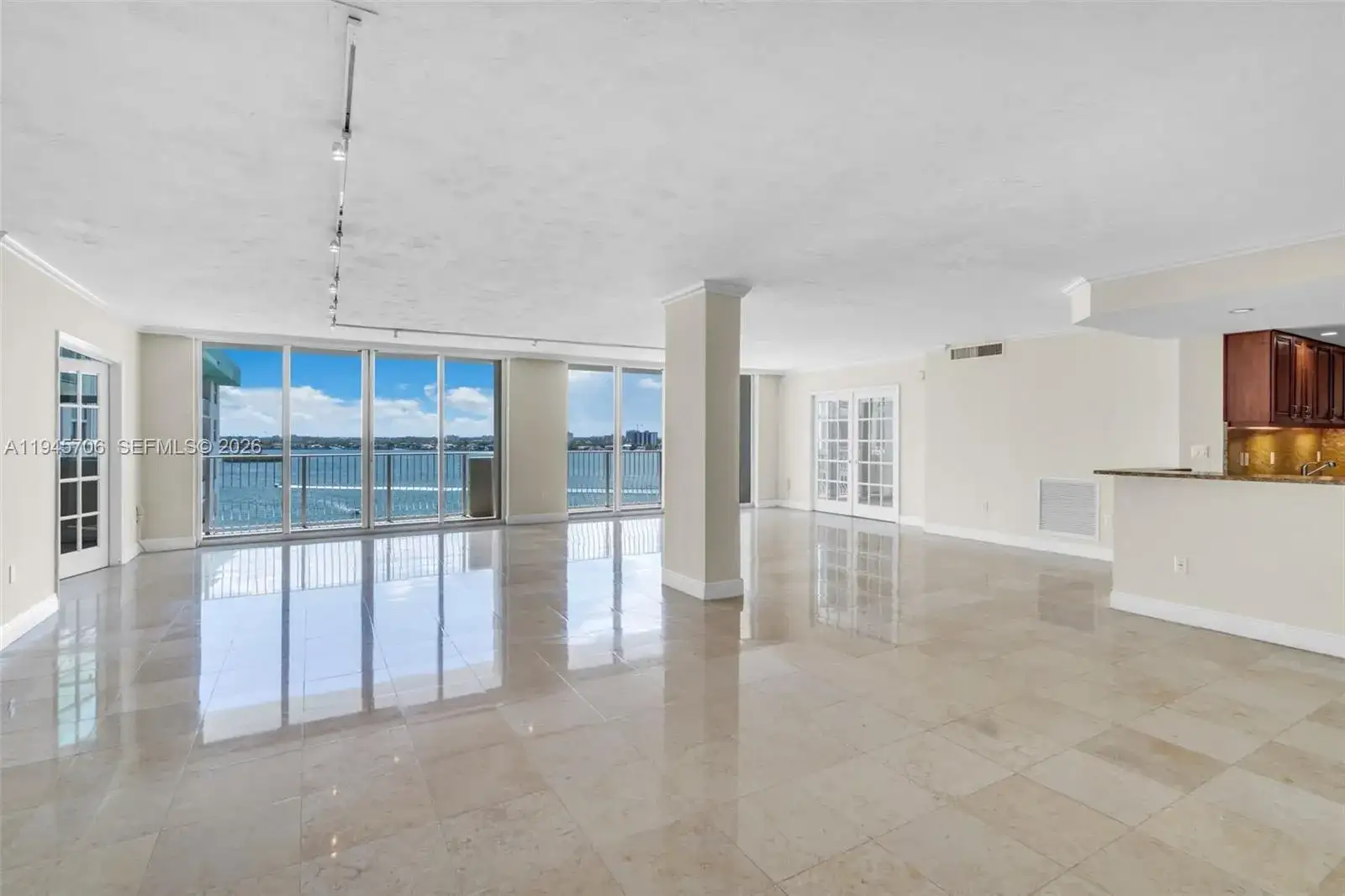10350 W Bay Harbor Dr, Bay Harbor Islands FL 33154 photo 5