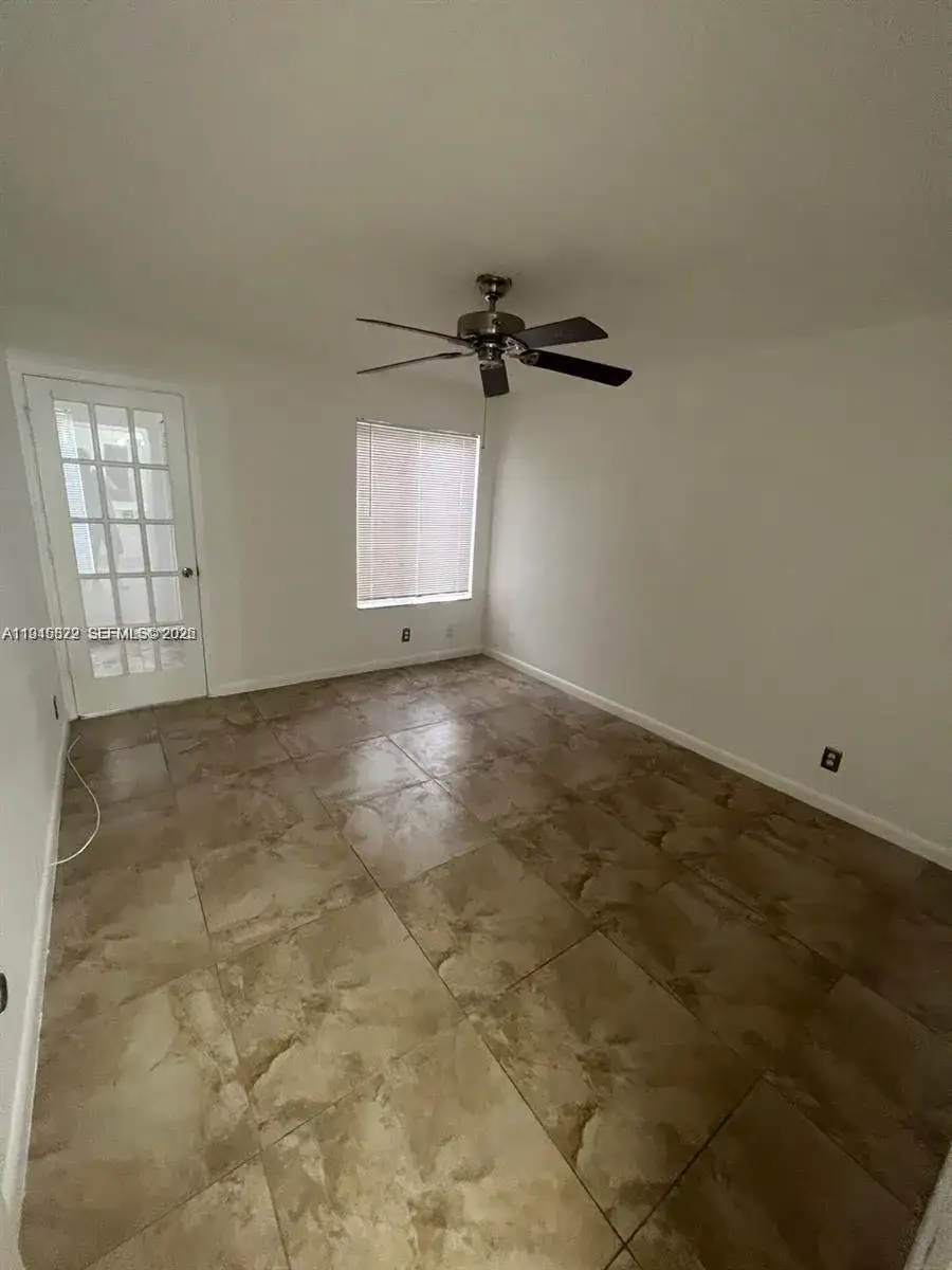 3460 N Pinewalk Dr N # 315, Margate FL 33063 photo 4
