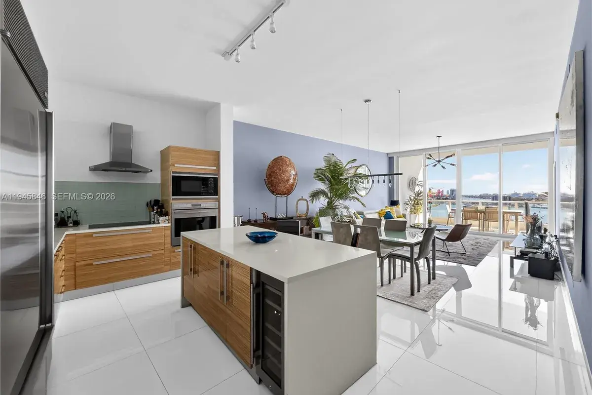 2020 N Bayshore Dr # 1603, Miami FL 33137