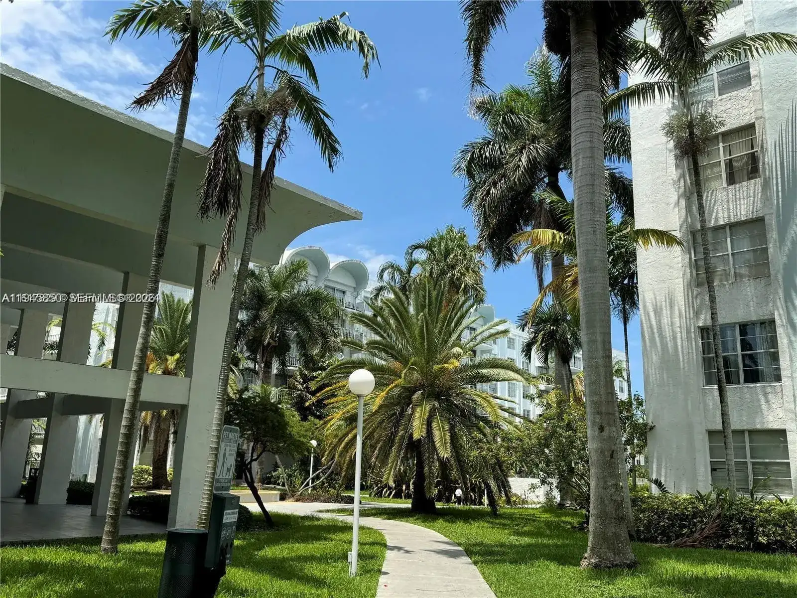 484 NW 165th St Rd # 314, Miami FL 33169 photo 3