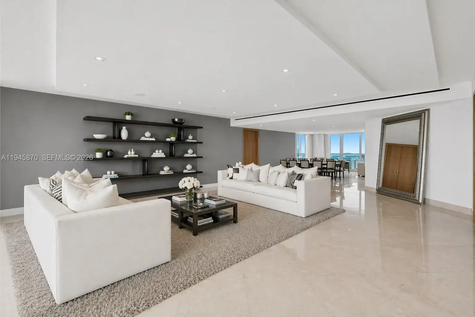 1643 Brickell Ave # 3904, Miami FL 33129 photo 2