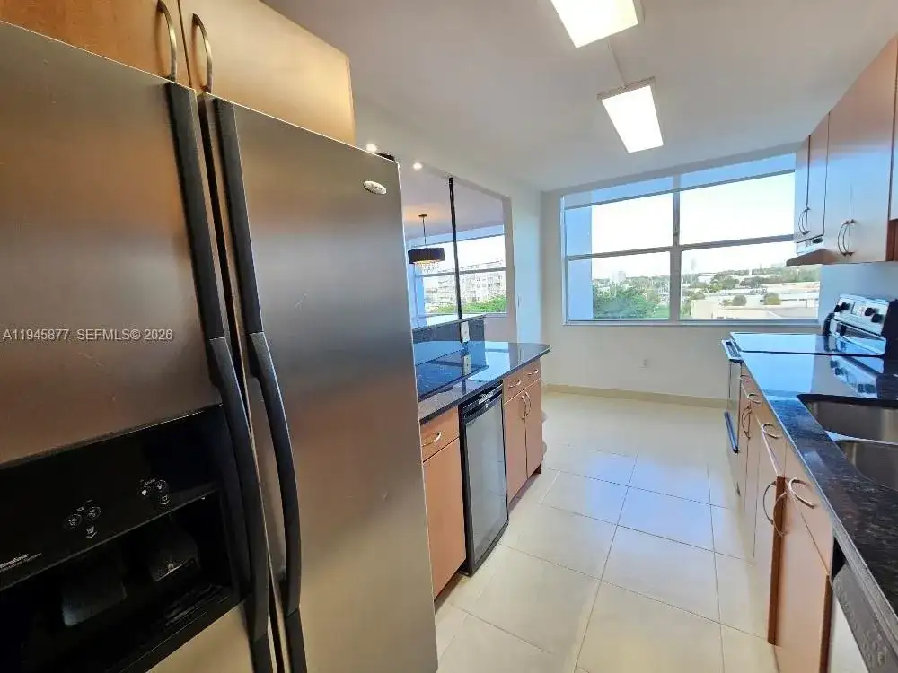 1300 NE Miami Gardens Dr # 706E, Miami FL 33179 photo 4