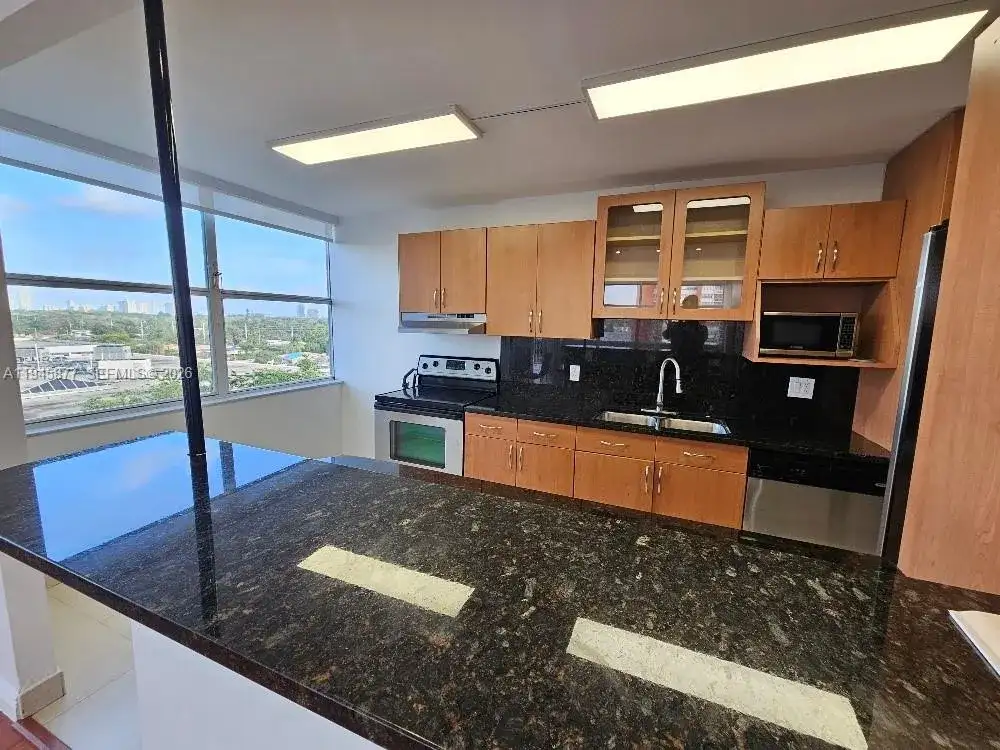 1300 NE Miami Gardens Dr # 706E, Miami FL 33179 photo 5