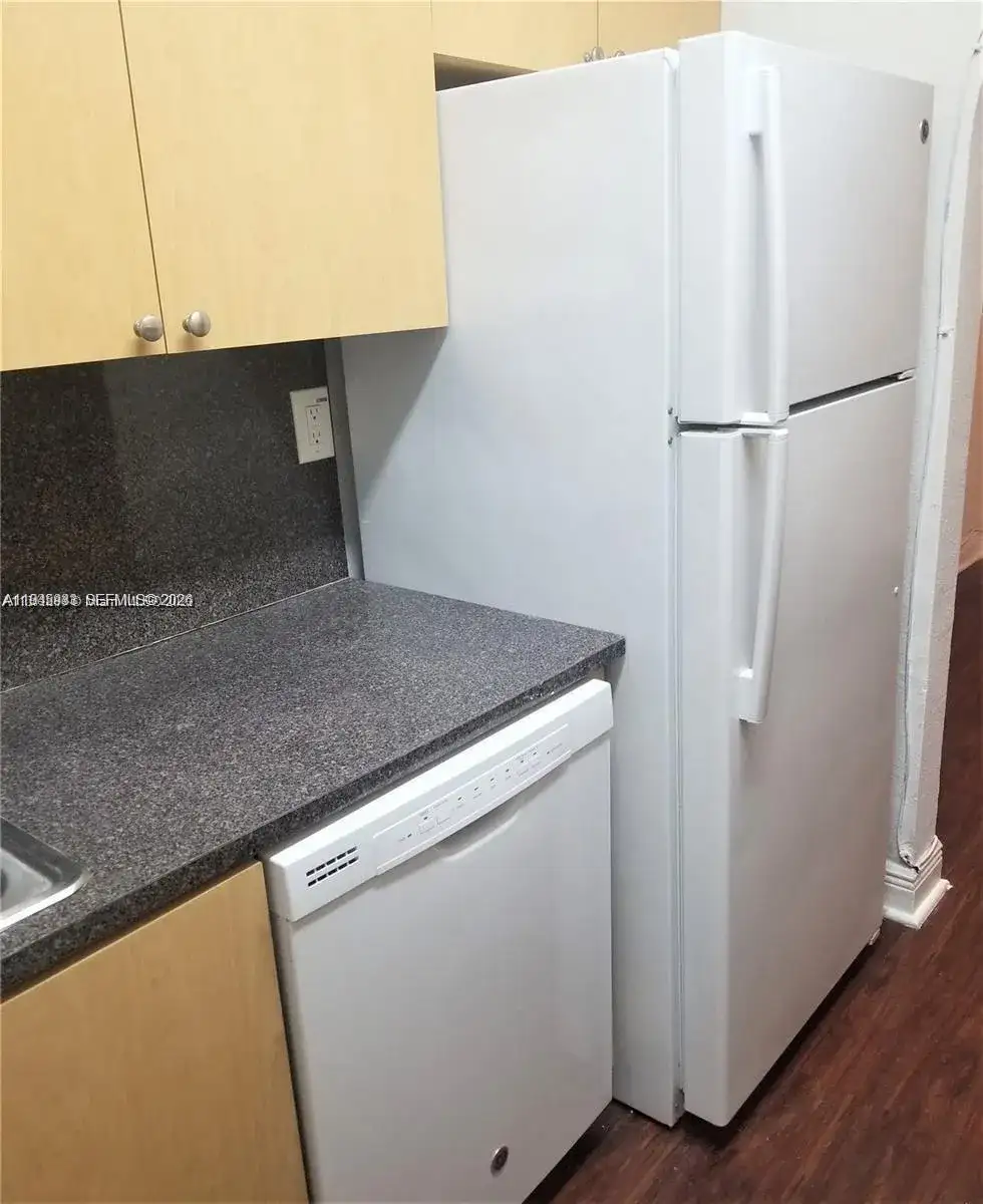941 NE 169th St # 216, North Miami Beach FL 33162 photo 5