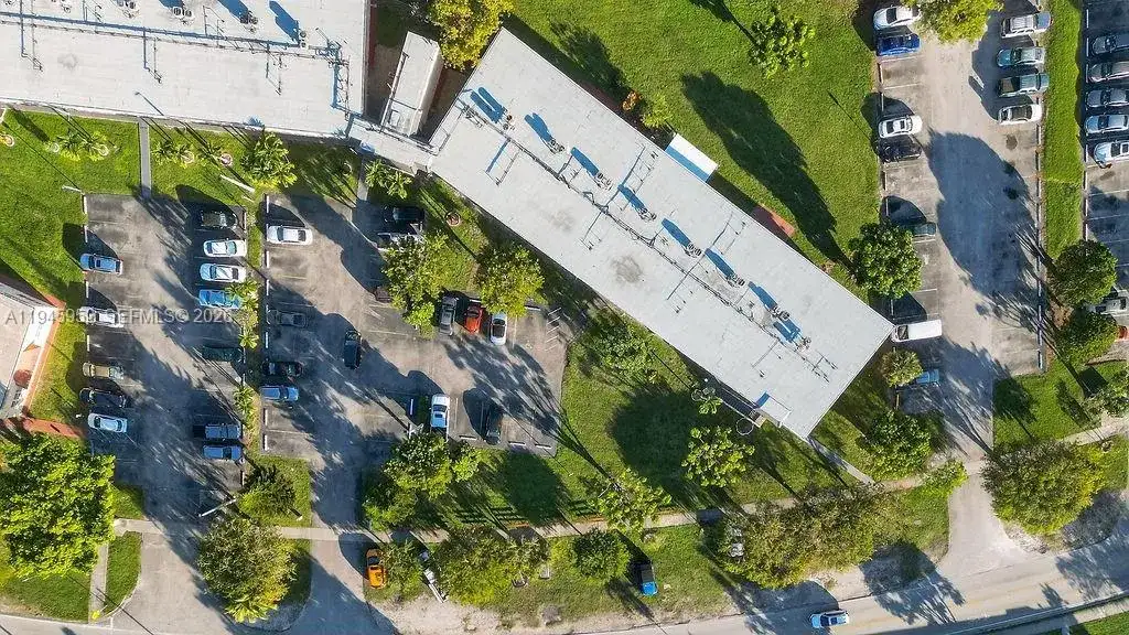 20311 NE 2nd Ave # 15, Miami FL 33179 photo 2