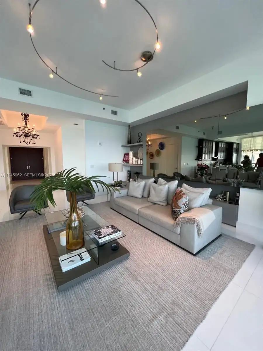 15811 Collins Ave # 4101, Sunny Isles Beach FL 33160 photo 4