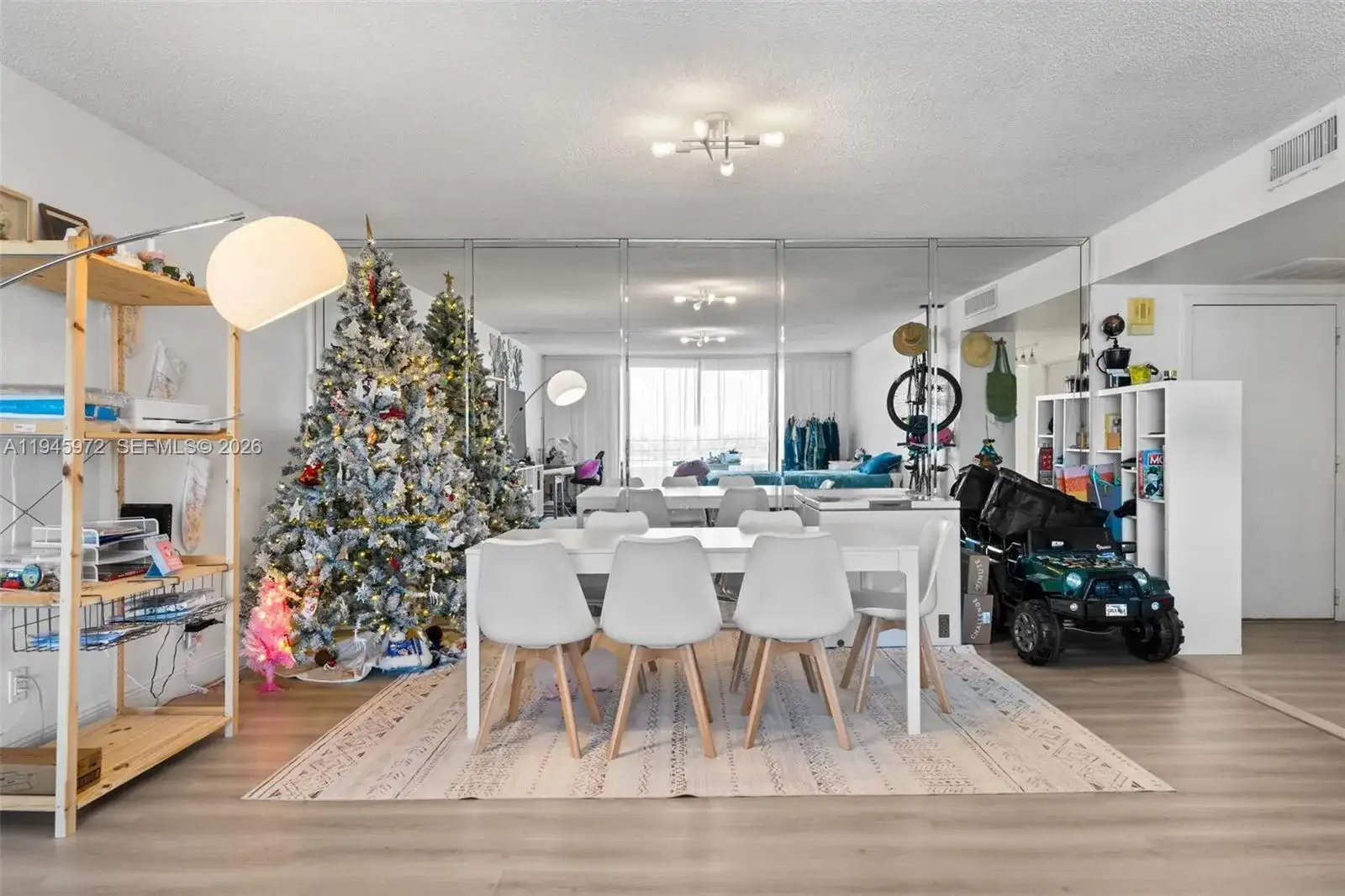 600 Three Islands Blvd # 606, Hallandale Beach FL 33009 photo 3