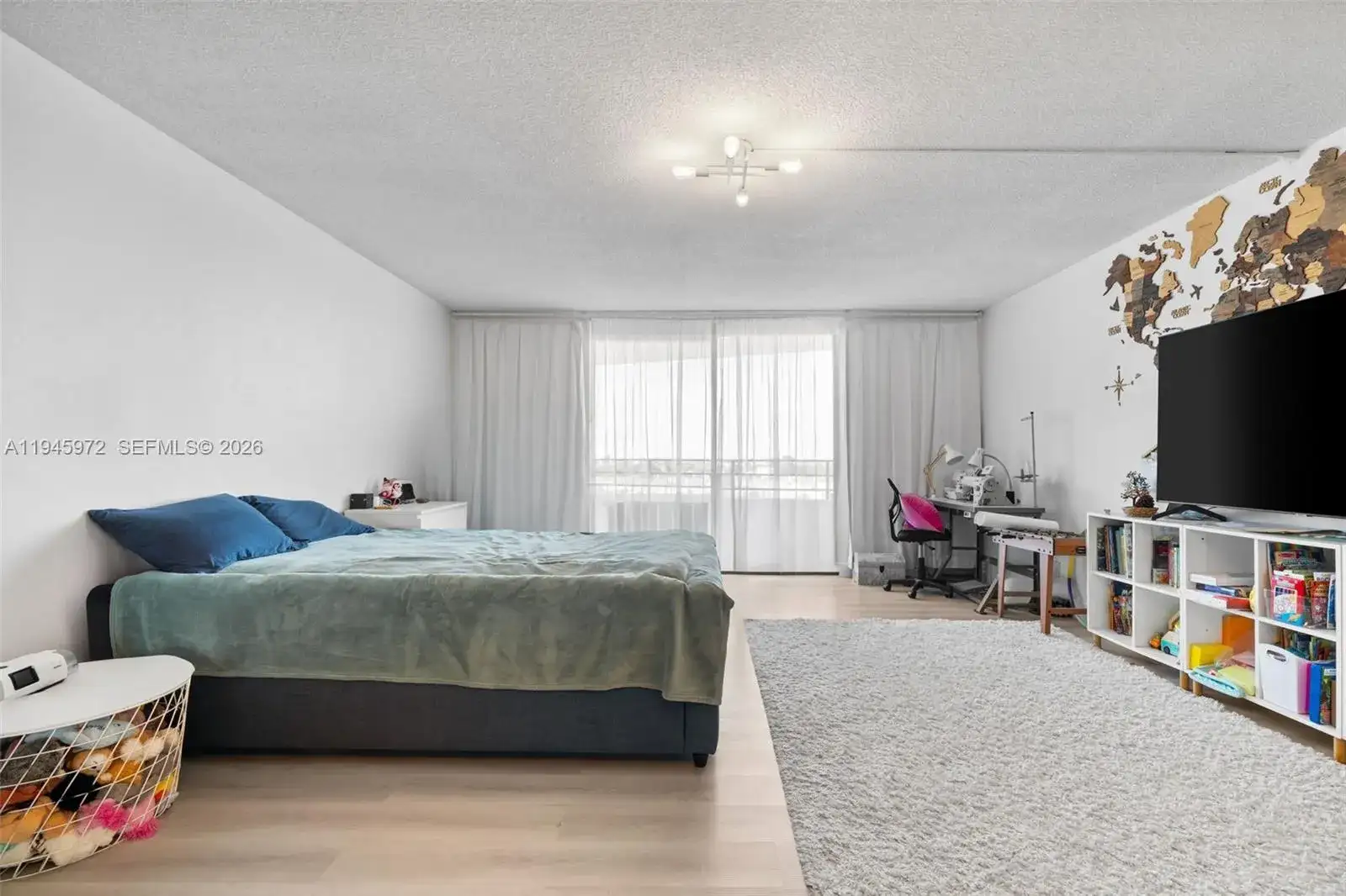 600 Three Islands Blvd # 606, Hallandale Beach FL 33009 photo 4