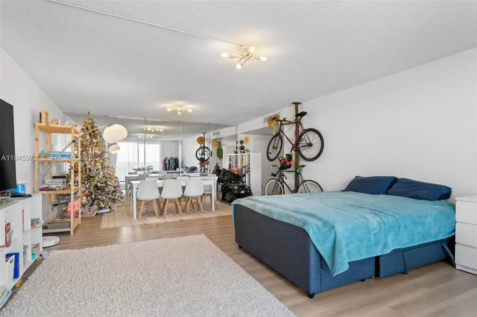 600 Three Islands Blvd # 606, Hallandale Beach FL 33009 photo 5