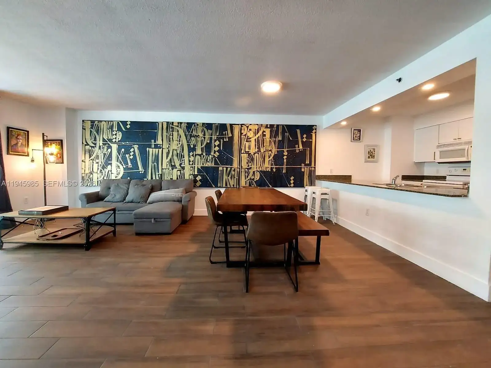 1200 Brickell Bay Dr # 3708, Miami FL 33131 photo 2