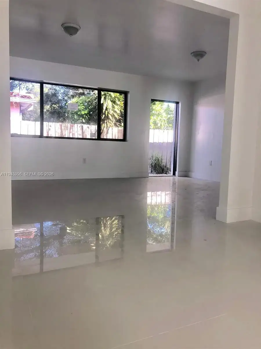 660 82 st # 4, Miami Beach FL 33141 photo 4