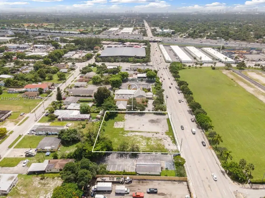 2217 NW 19th St, Fort Lauderdale FL 33311 photo 2