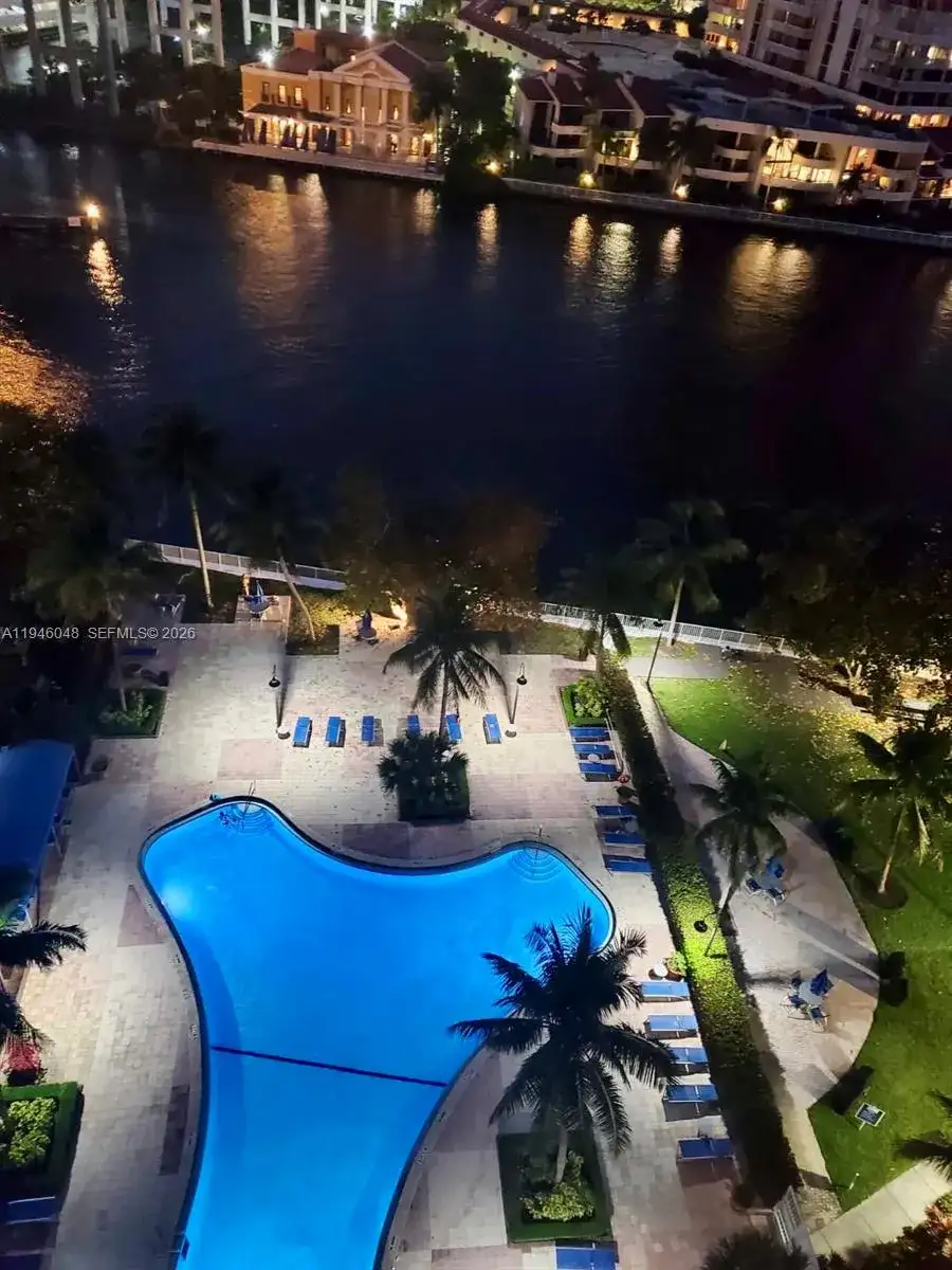 19390 Collins Ave # 1405, Sunny Isles Beach FL 33160 photo 5