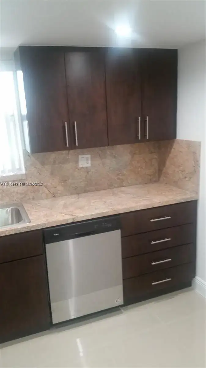 9351 Fontainebleau Blvd # B117, Miami FL 33172 photo 3