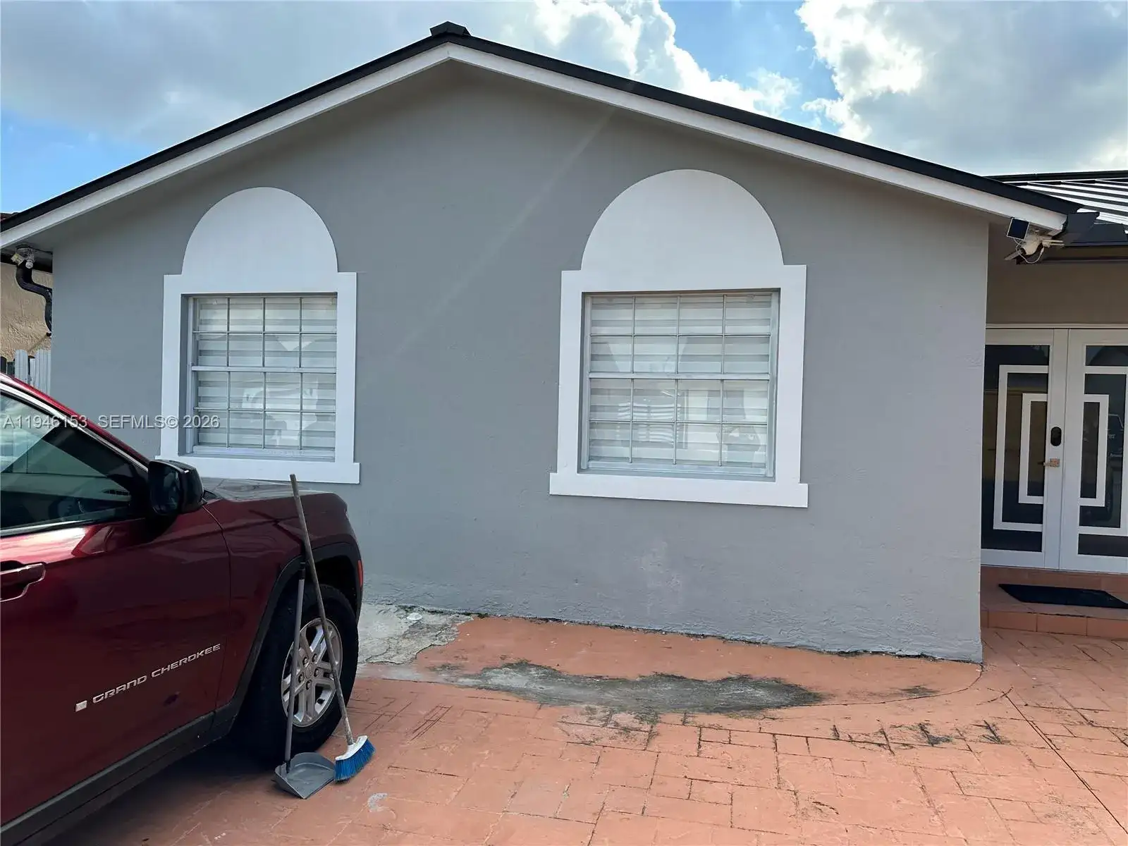 14562 SW 172nd Ln, Miami FL 33177 photo 2