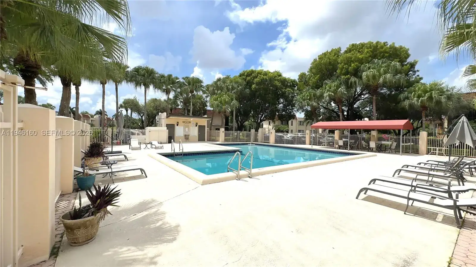 16461 Blatt Blvd # 104, Weston FL 33326 photo 4