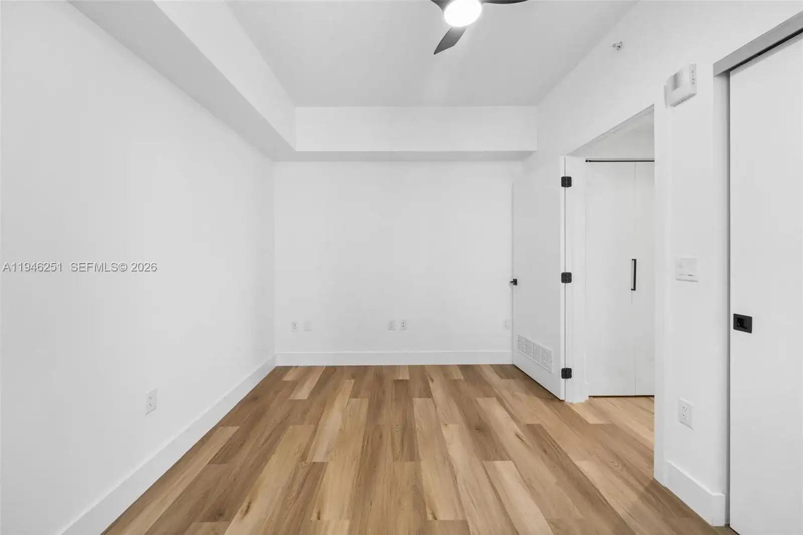 650 SW 1st St # 102, Miami FL 33130 photo 5
