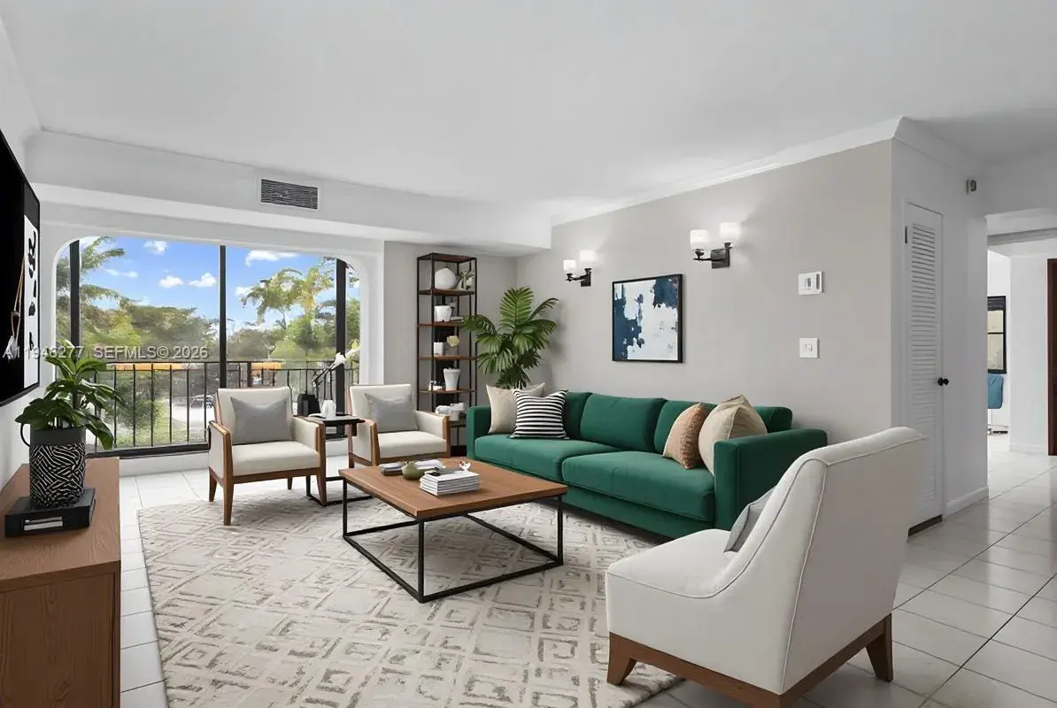 77 Crandon Blvd # 3C, Key Biscayne FL 33149