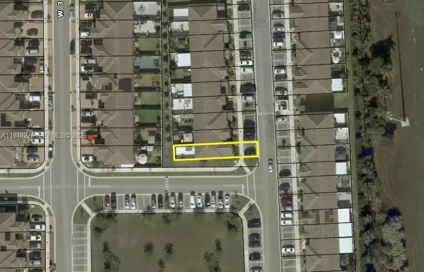 10908 W 32nd Ln, Hialeah FL 33018 photo 3