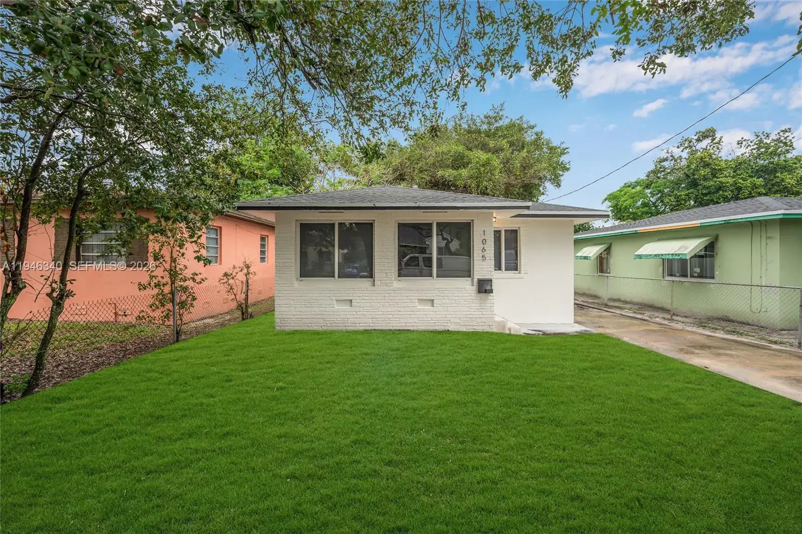 1065 NW 50th St, Miami FL 33127