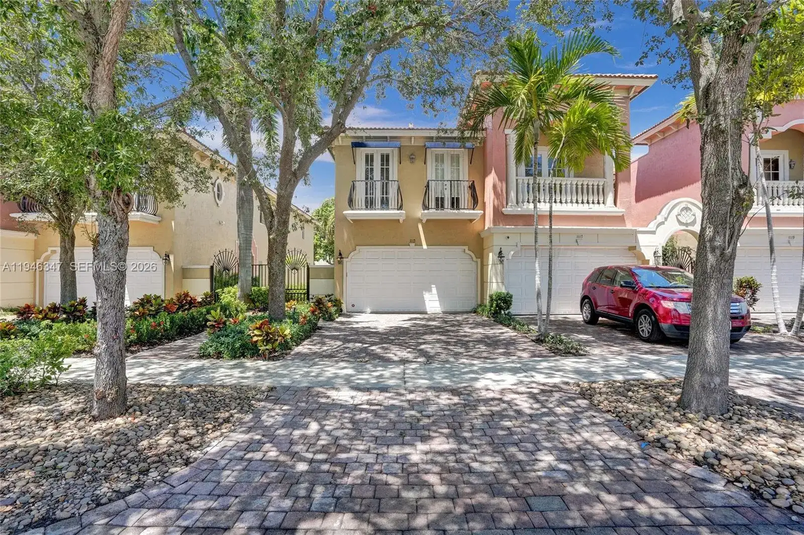 1115 NE 14th Ave, Fort Lauderdale FL 33304 photo 3