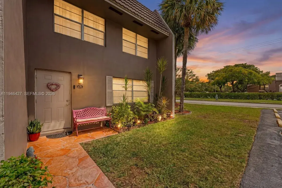 9050 NW 28th St # 131, Coral Springs FL 33065