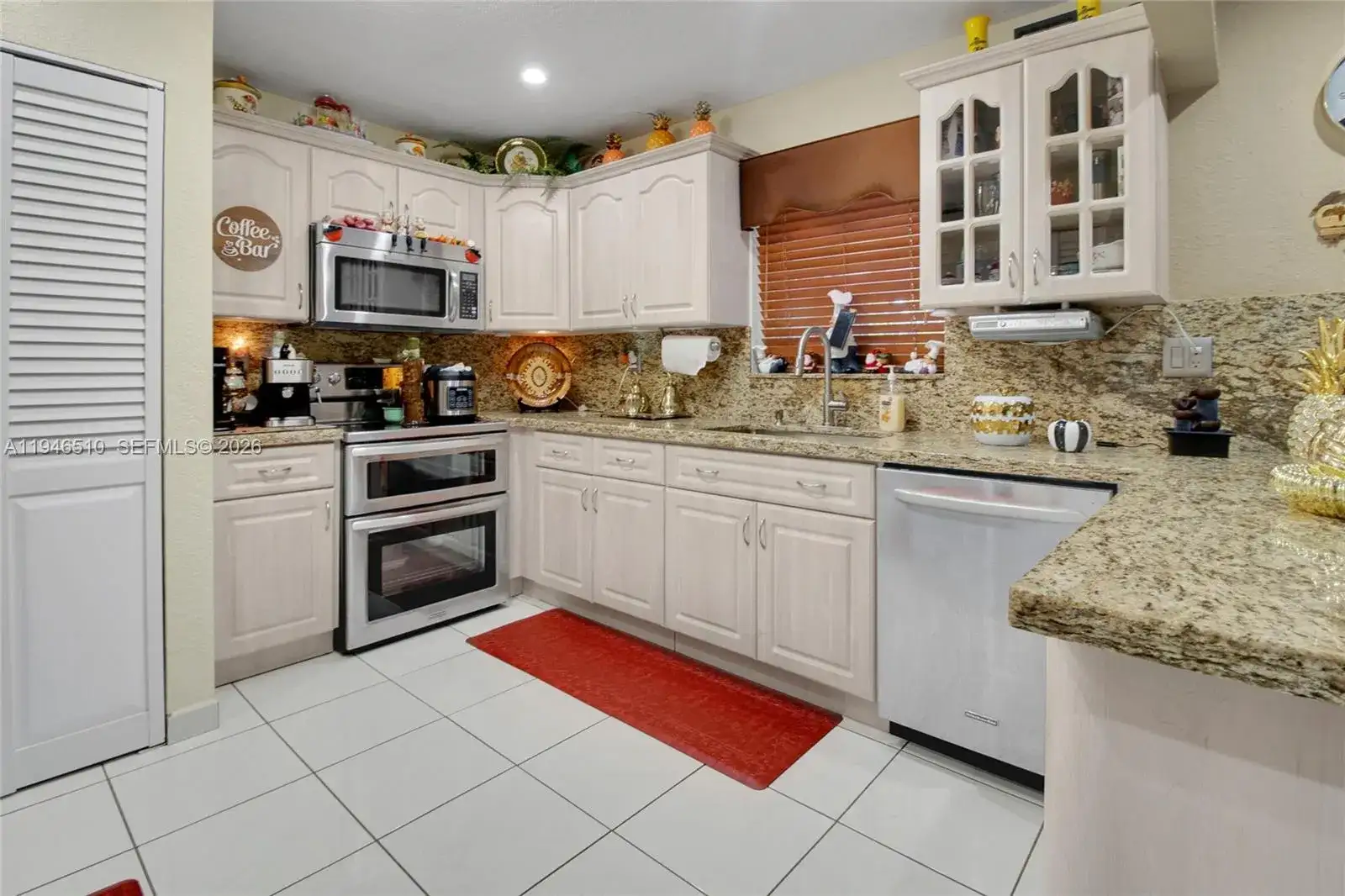 42 NW 132nd Pl, Miami FL 33182 photo 5