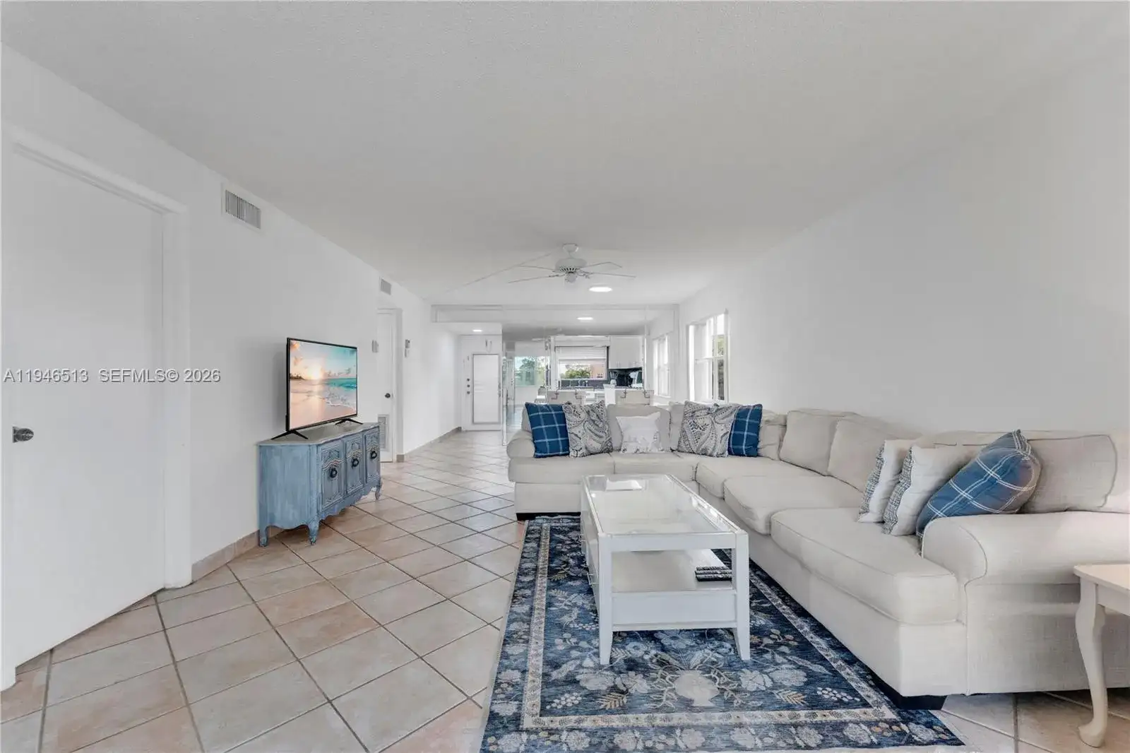 9721 Sunrise Lakes Blvd # 201, Sunrise FL 33322 photo 2