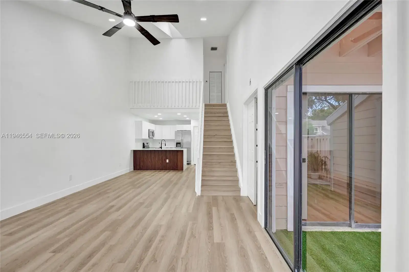 1846 Racquet Ct, North Lauderdale FL 33068 photo 2