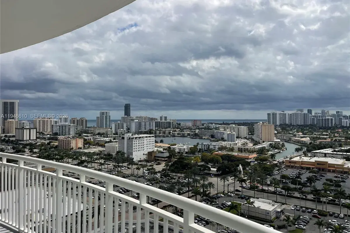1745 E Hallandale Beach Blvd, Hallandale Beach FL 33009