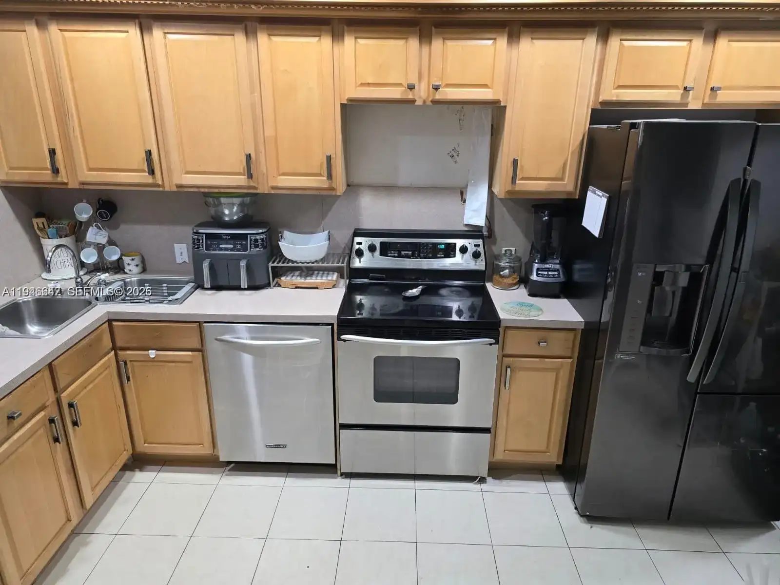 2733 Washington St, Hollywood FL 33020 photo 5