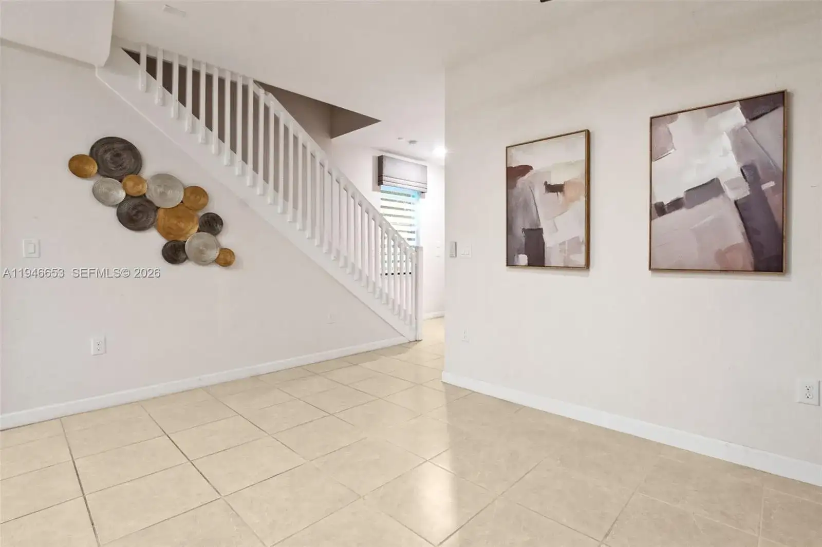 20814 NE 5th Ct, Miami FL 33179 photo 4