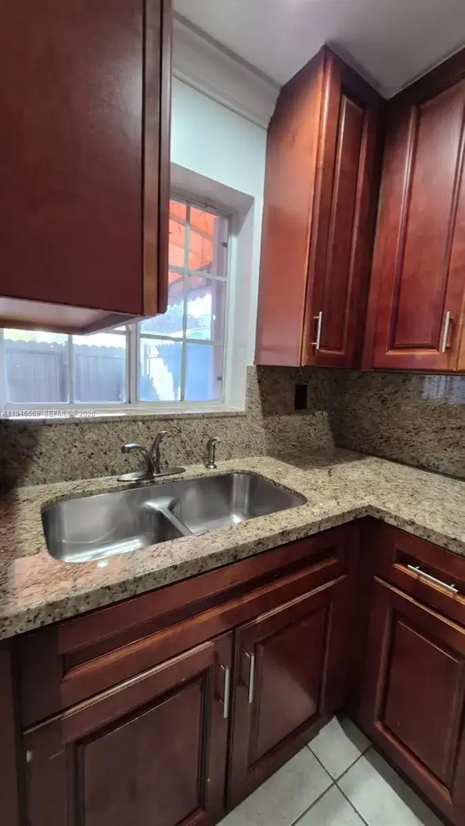 8531 SW 109th Ave, Miami FL 33173 photo 4