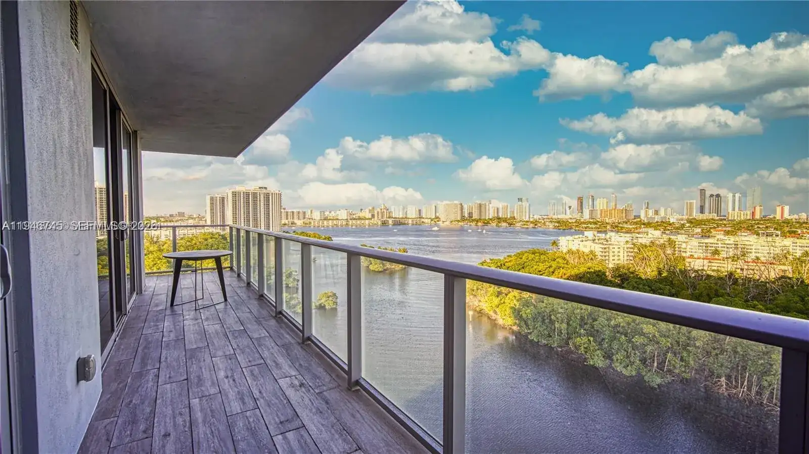 16385 Biscayne Blvd # 1415, North Miami Beach FL 33160 photo 5