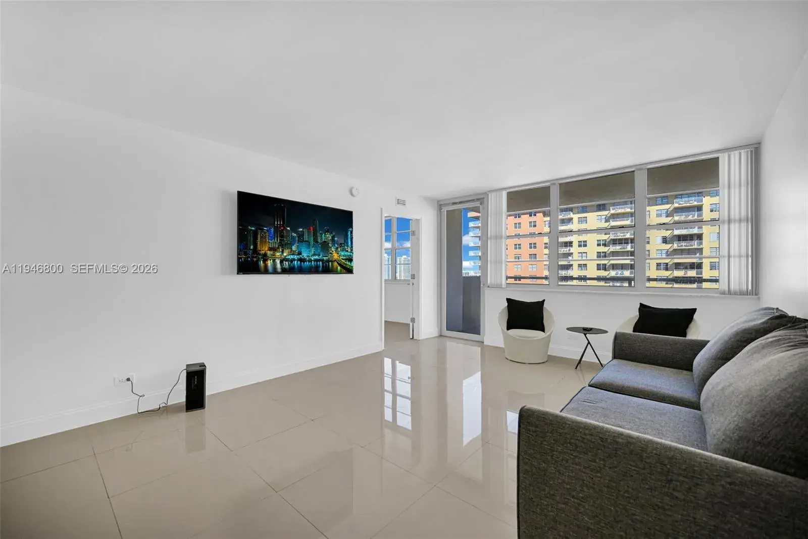250 174th St # 1808, Sunny Isles Beach FL 33160