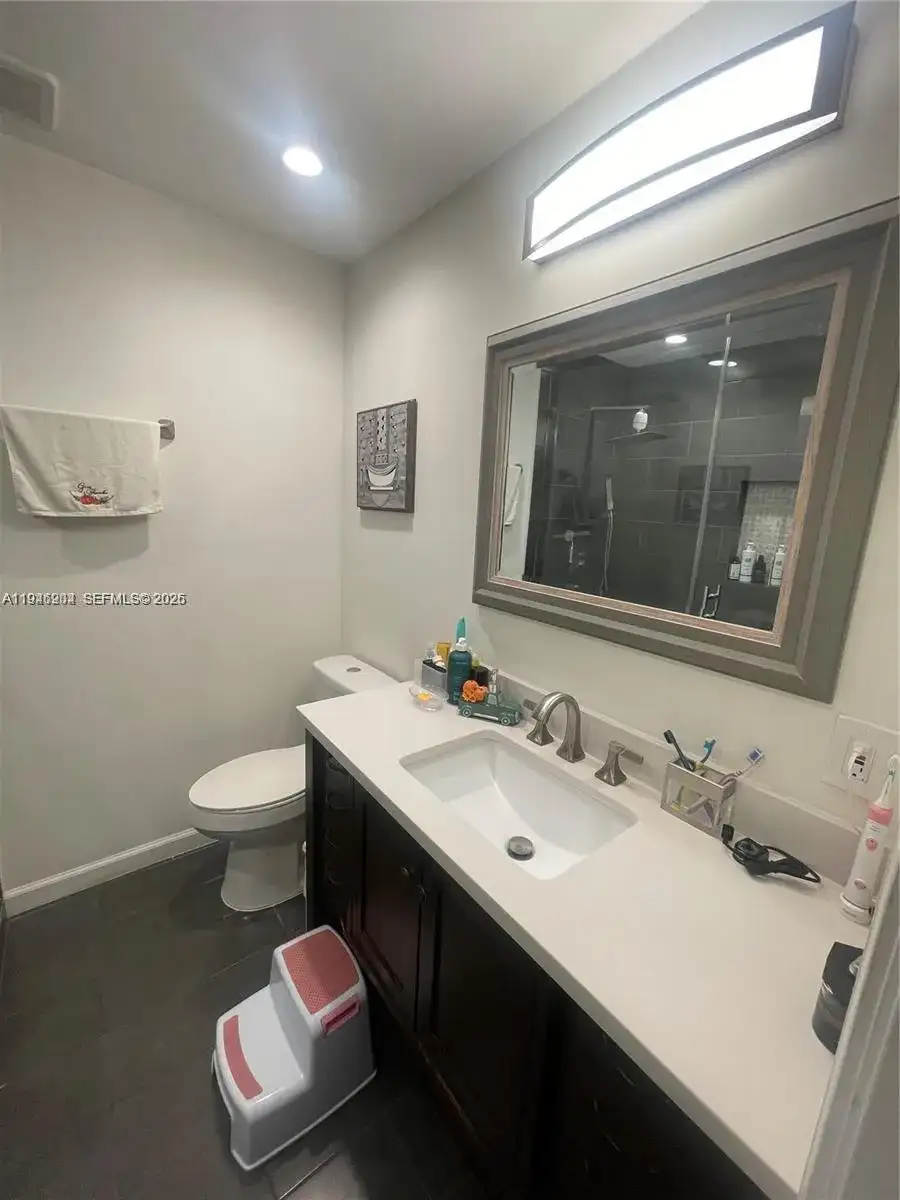 2730 Adams St, Hollywood FL 33020 photo 5