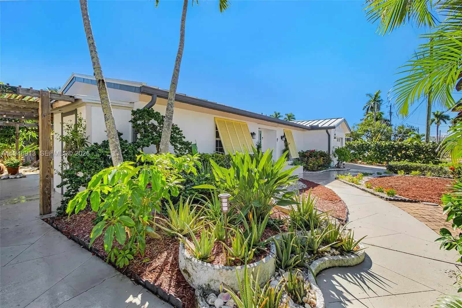 11860 Island Ave, Other City - In The State Of Florida FL 33993