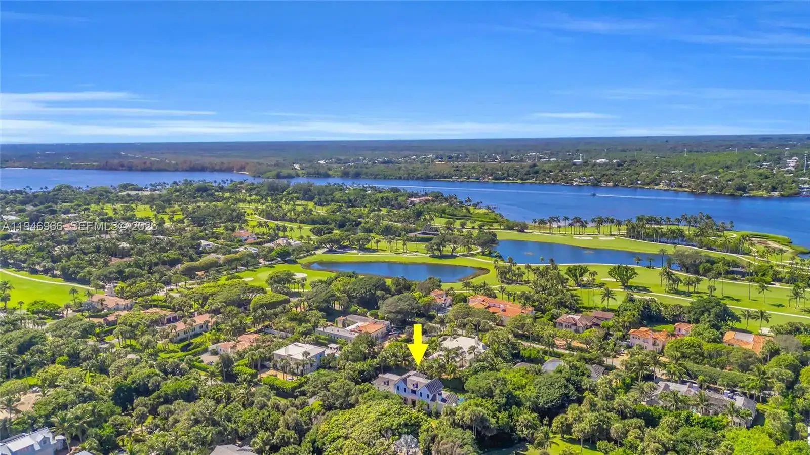 44 S Beach Rd, Hobe Sound FL 33455 photo 2