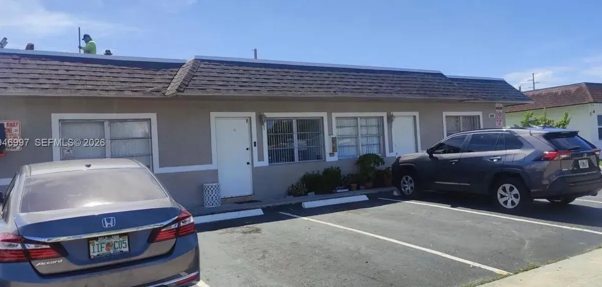 3970 NW 31st Ter, Lauderdale Lakes FL 33309