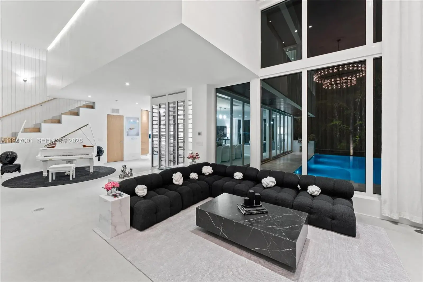 4433 N Bay Rd, Miami Beach FL 33140