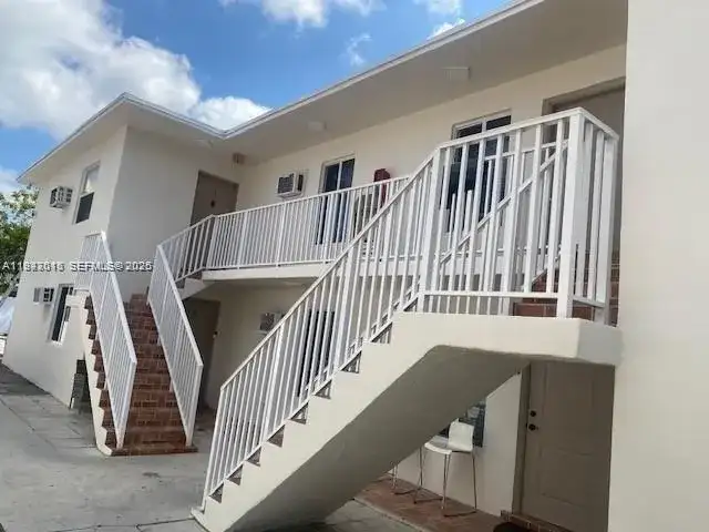 1327 SW 3 St # 3, Miami FL 33135 photo 2