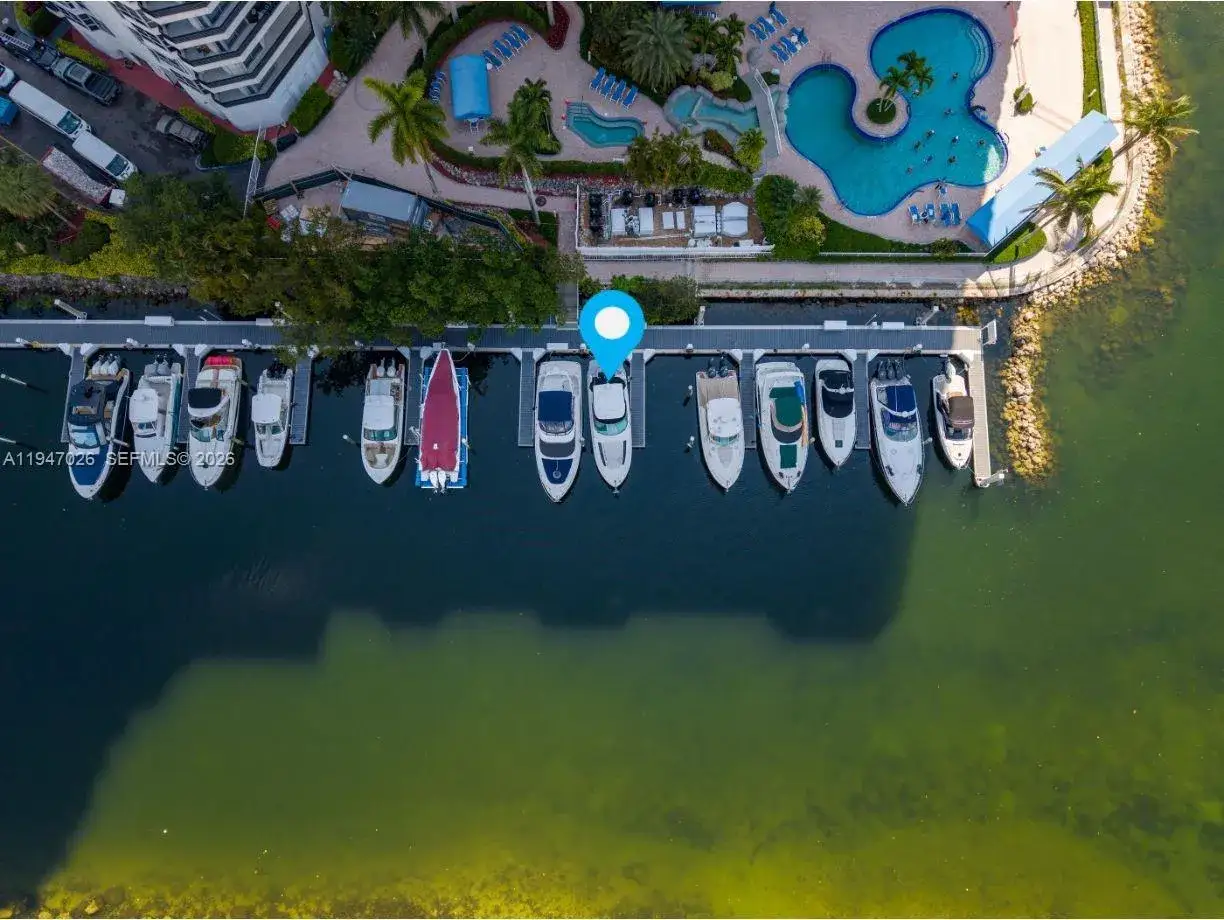3575 Mystic Pointe Dr, Slip 7, Aventura FL 33180
