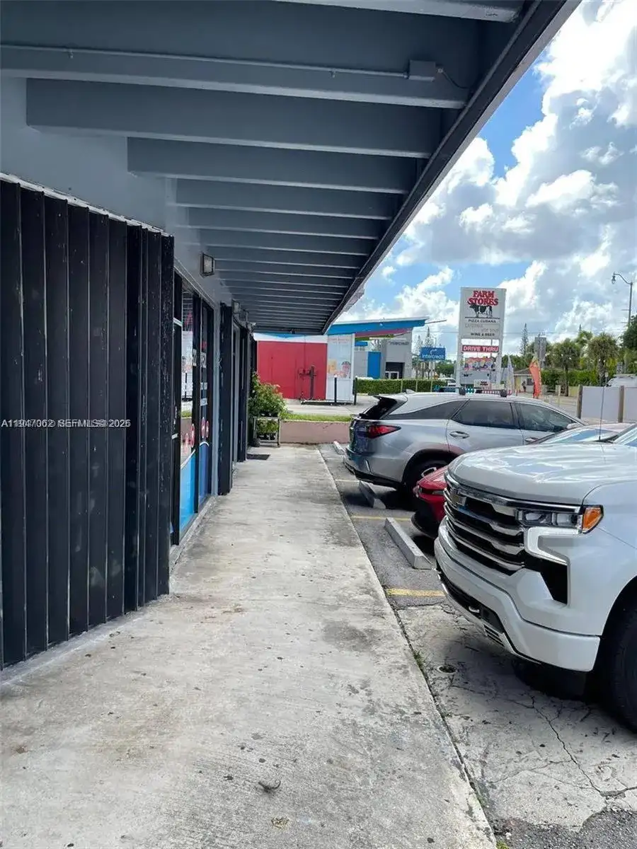4757 SW 8th St # 4747, Miami FL 33134 photo 4