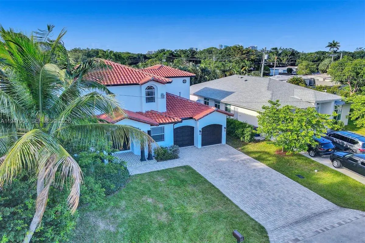 1207 SW 21st St, Fort Lauderdale FL 33315